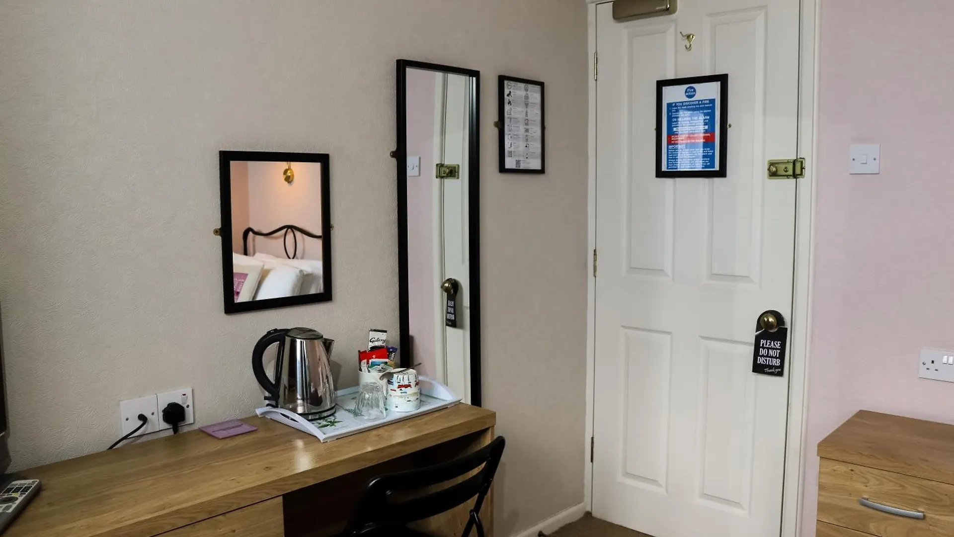 Guest house The Claremont Hotel Lytham St Annes