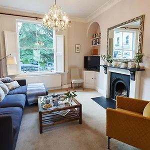 Southcot Place, With Garden United Kingdom